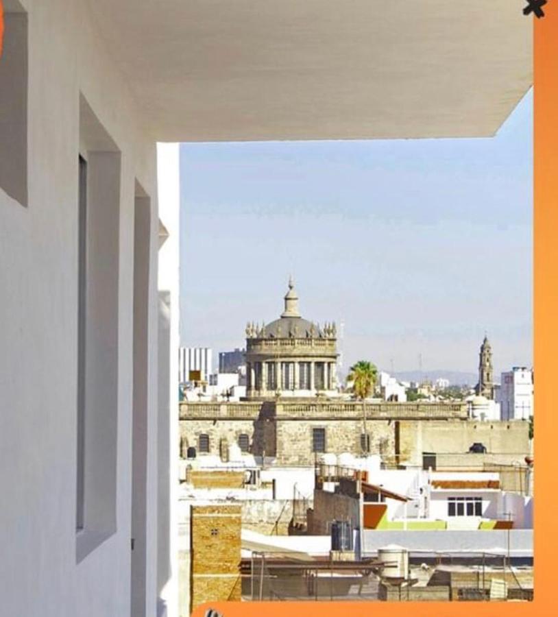 Departamento *Mundo Viajero* Guadalajara Exterior foto