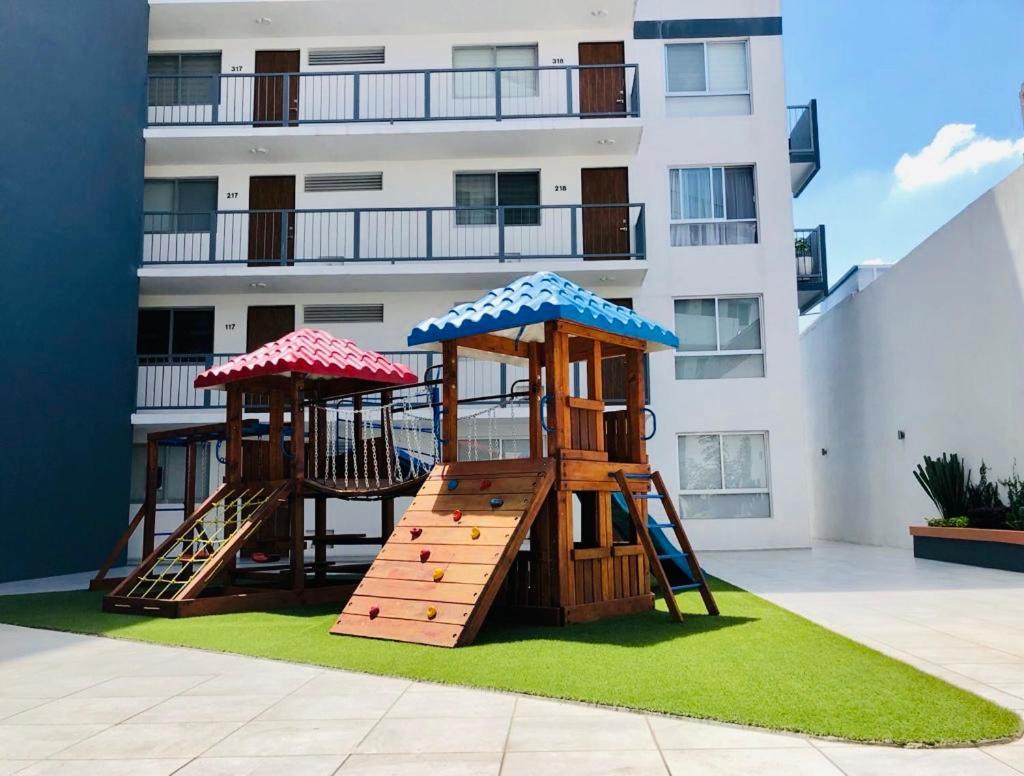 Departamento *Mundo Viajero* Guadalajara Exterior foto
